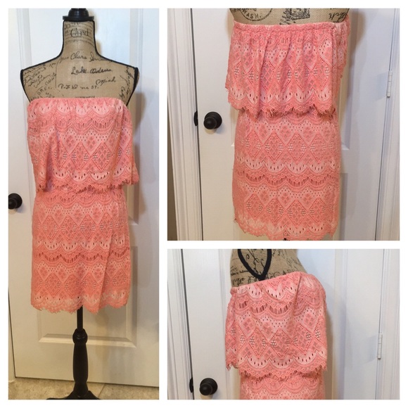 Moda International Dresses & Skirts - MODA INTERNATIONAL Strapless dress